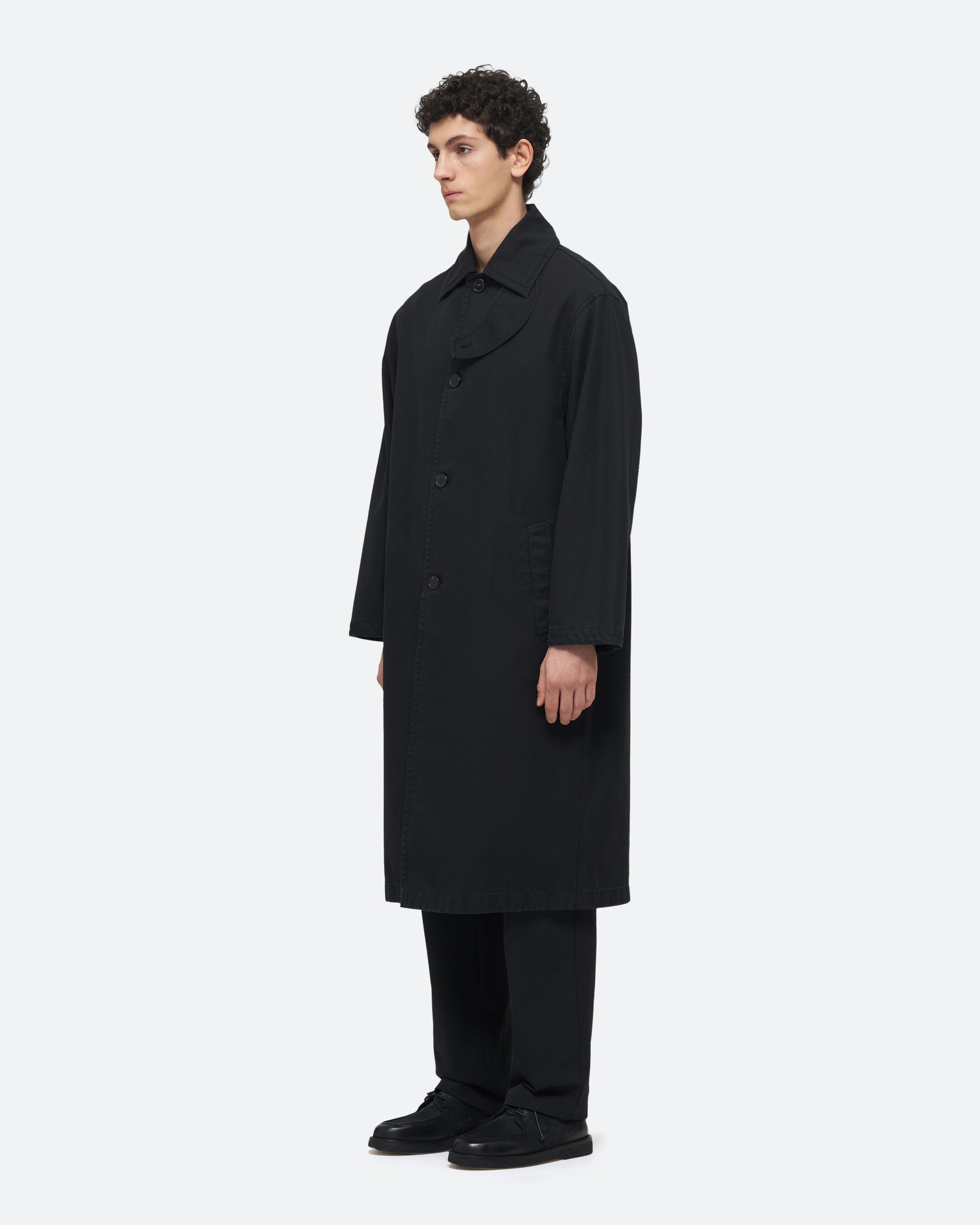 Twill Mac Coat in Black on model